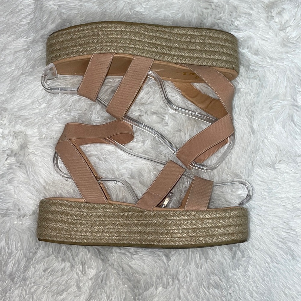 Lulus Wedged Sandals Sz 8.5 Pale Pink with braided Wedge